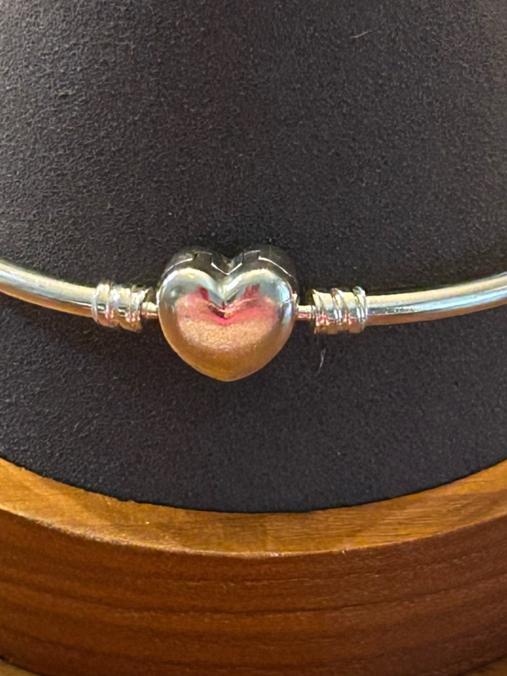 Pandora 925 Sterling Silver Heart Charm Bangle Bracelet with Crystal Accents - Picture 4 of 6